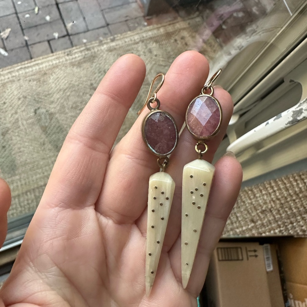 Chic Pink quartz and stone Earrings